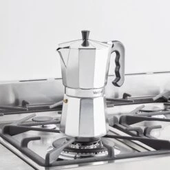 VonShef 9 Cup/450ml Italian Espresso Coffee Maker Moka Stove Top Macchinetta Includes A Replacement Gasket And Filter -Home Chef Shop 54924562 5