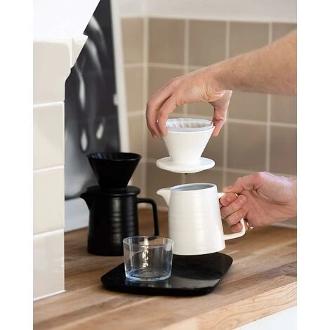 500ML Pour Coffee Maker Set, Premium Ceramic V60 Dripper And Decanter, 1-2 Cup Home Filter Coffee Maker (White) 2 500ML Pour Coffee Maker Set, Premium Ceramic V60 Dripper And Decanter, 1-2 Cup Home Filter Coffee Maker (White) - Image 2
