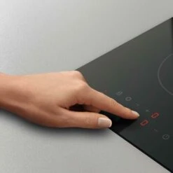 30cm Electric Ceramic Hob In Black, 2 Zone, Domino Design - Zanussi ZHRN383K 8 30cm Electric Ceramic Hob In Black, 2 Zone, Domino Design - Zanussi ZHRN383K -Home Chef Shop 81626210 4